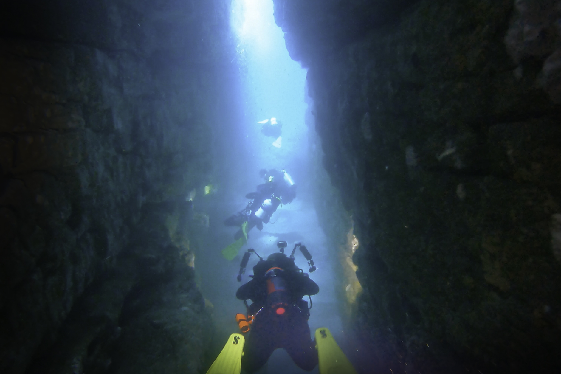 Slot Cave