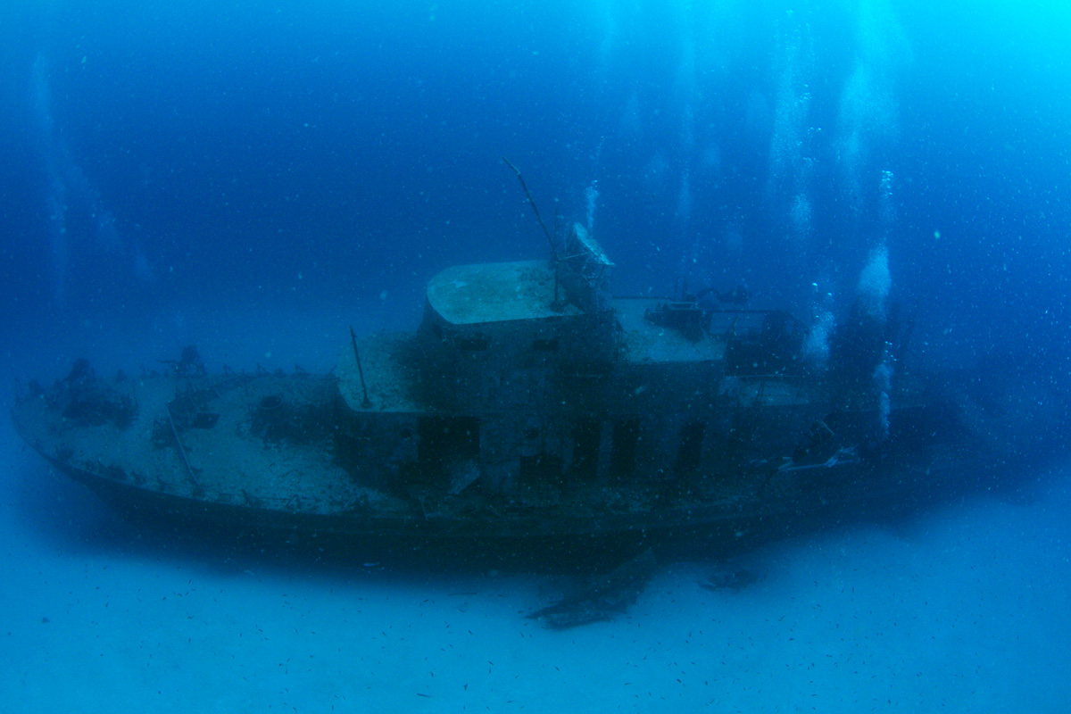 Comino Island - P31 Patrol Boat photo 5