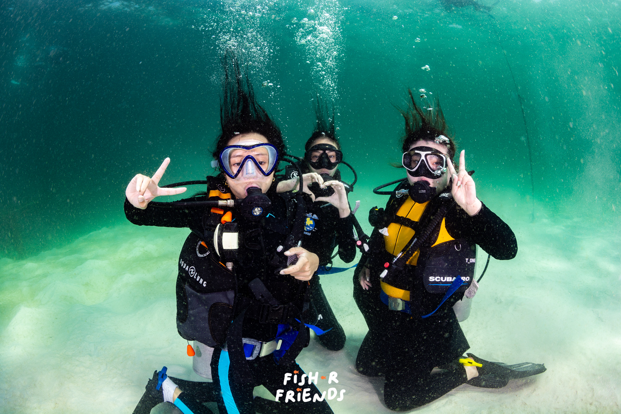 Racha Yai Island photo 3