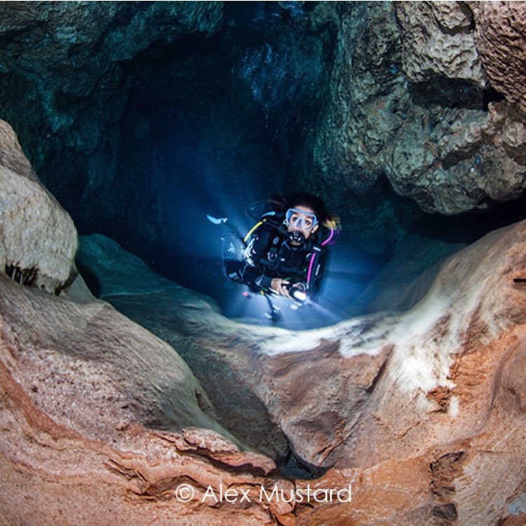 Stalattiti Cave