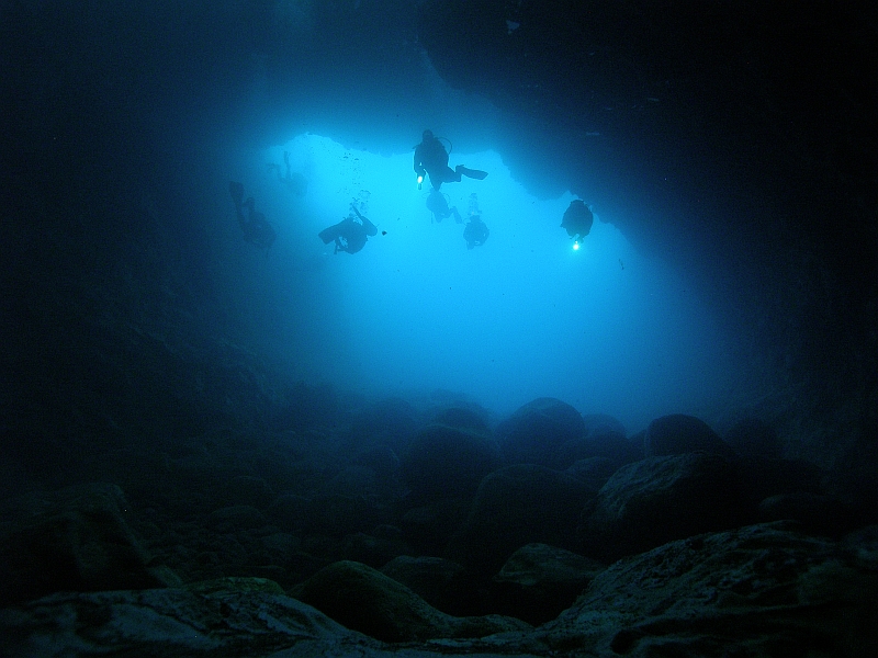 Tunnel photo 3
