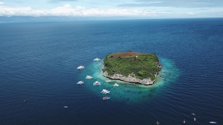Pescador Island