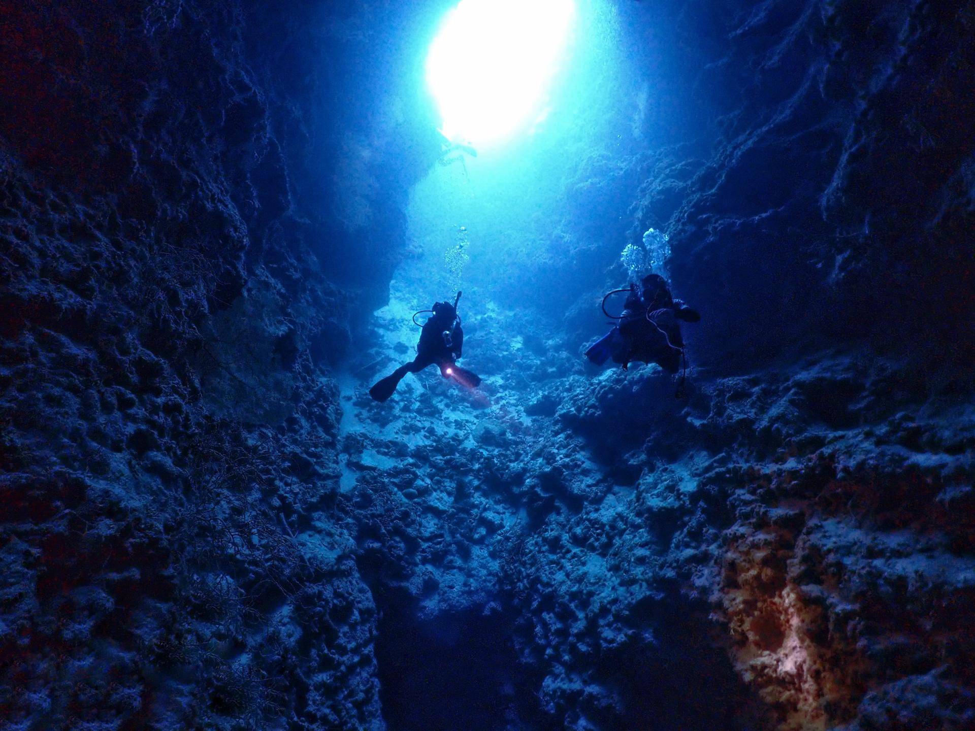 Wundi Cave Point