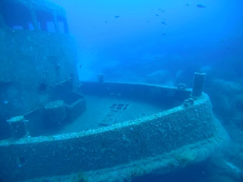 Tug 2 photo 5