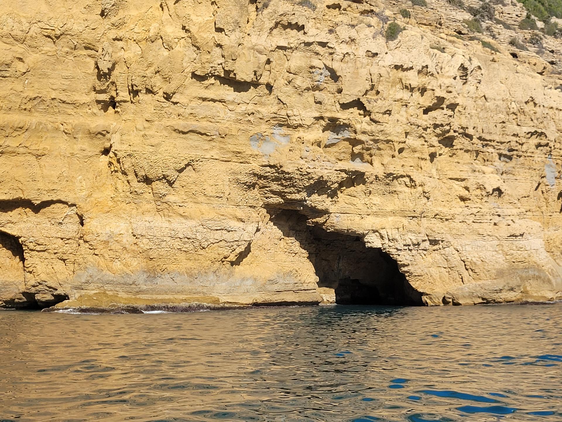 CUEVA DE LAS GAMBAS