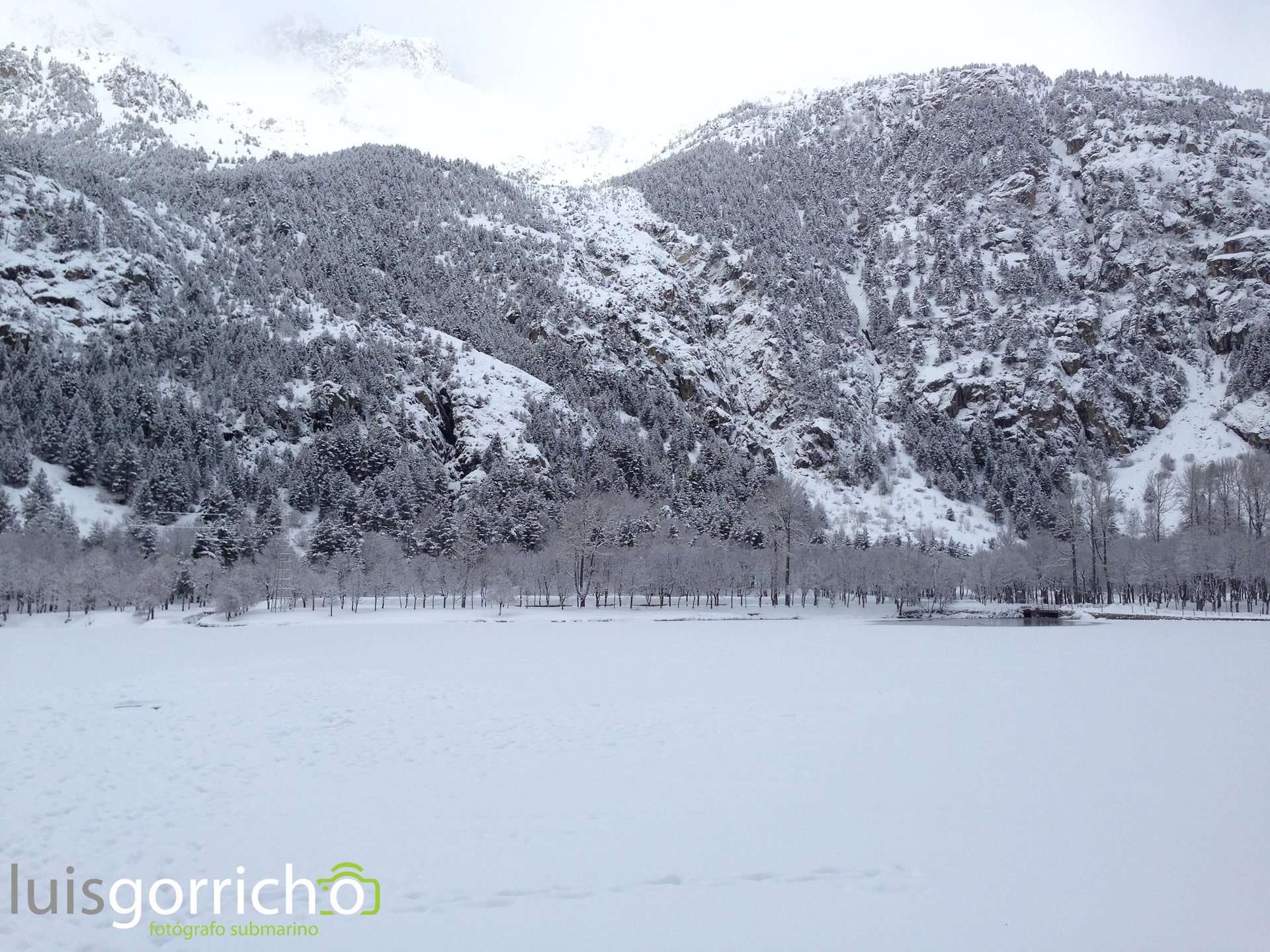 Lago de Panticosa photo 2
