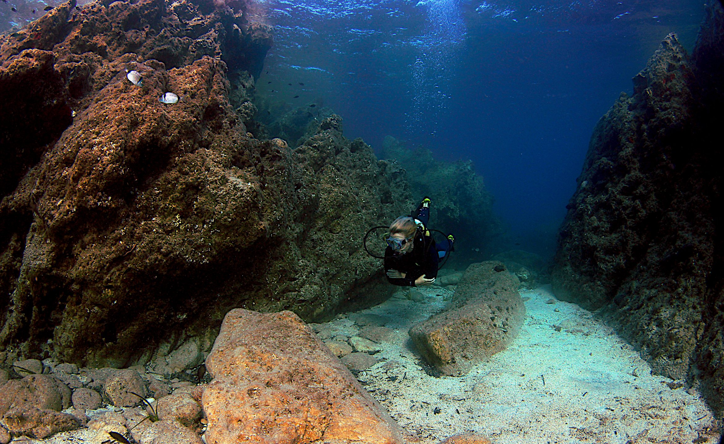 3 - ROCKS photo 11
