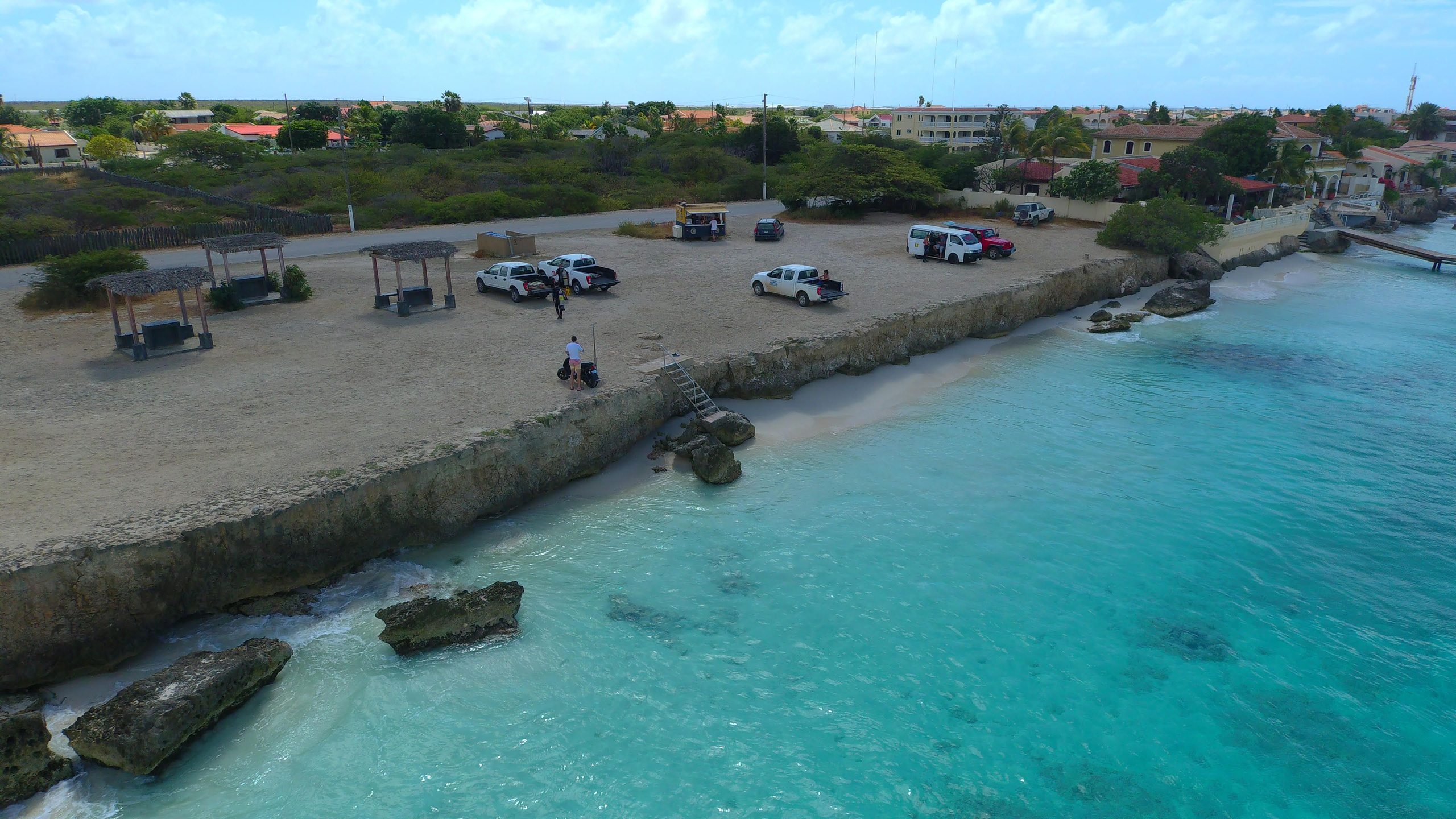 Bachelor’s Beach (Beyond The Corals House Reef) photo 7