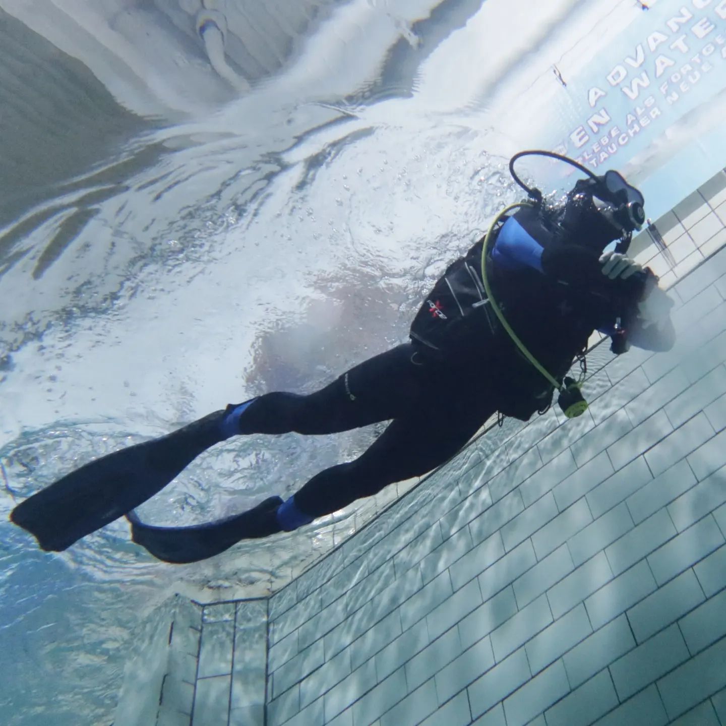 Divers Indoor photo 2
