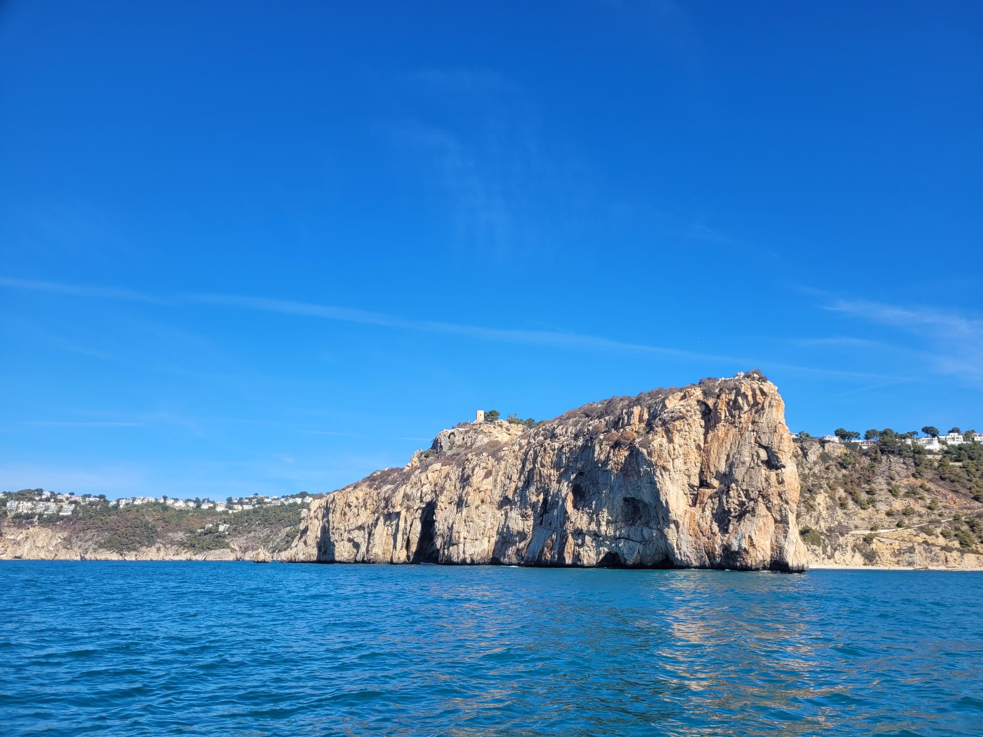 ISLA DEL DESCUBRIDOR photo 2