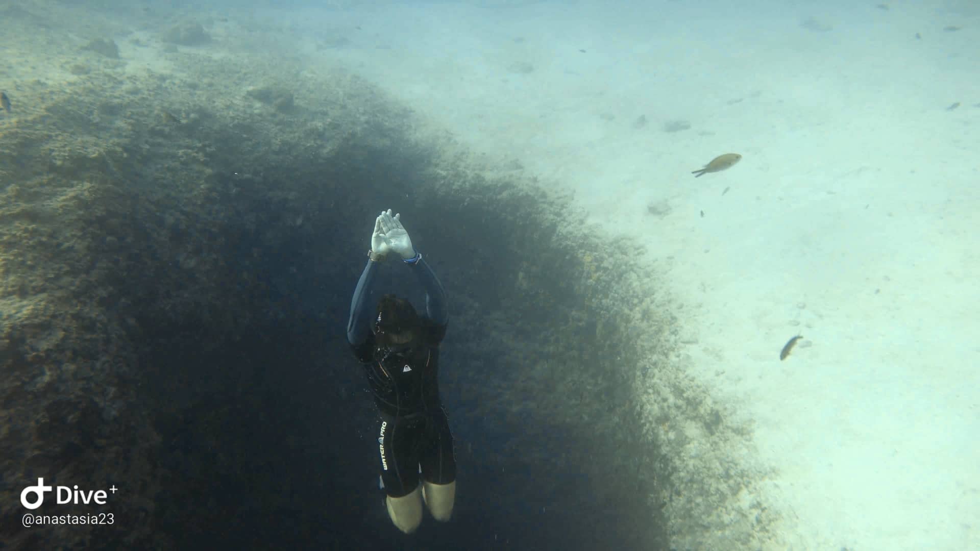 2nd gulf of vouliagmeni photo 3