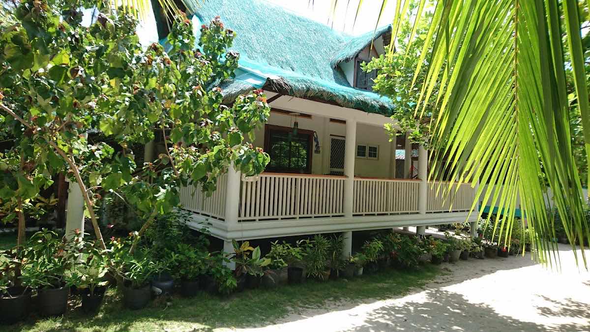 Mike and Diose´s Beachcottage, AABANA Beach&Watersport Resort photo 6
