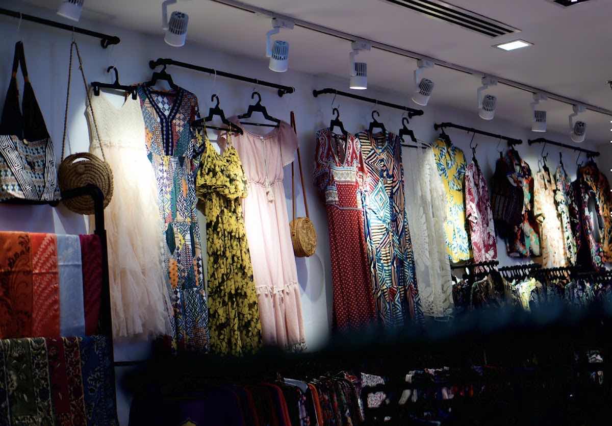 MountKinabGear- Sabah Souvenirs & Batiks/Swimming Gears photo 3