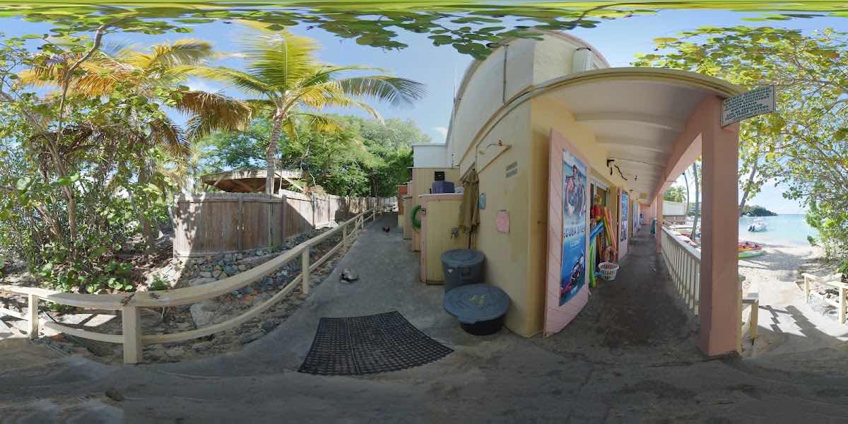 Aqua Marine Dive Shop photo 7