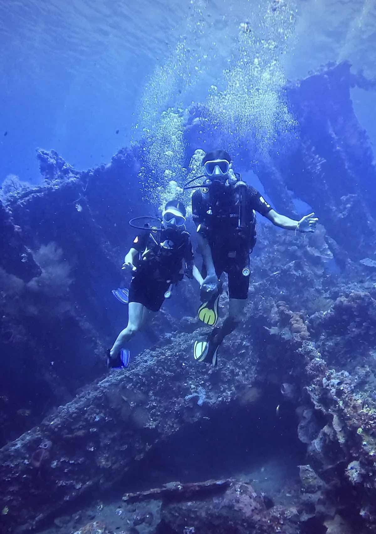Black Amed Diving - Buceo en español photo 2