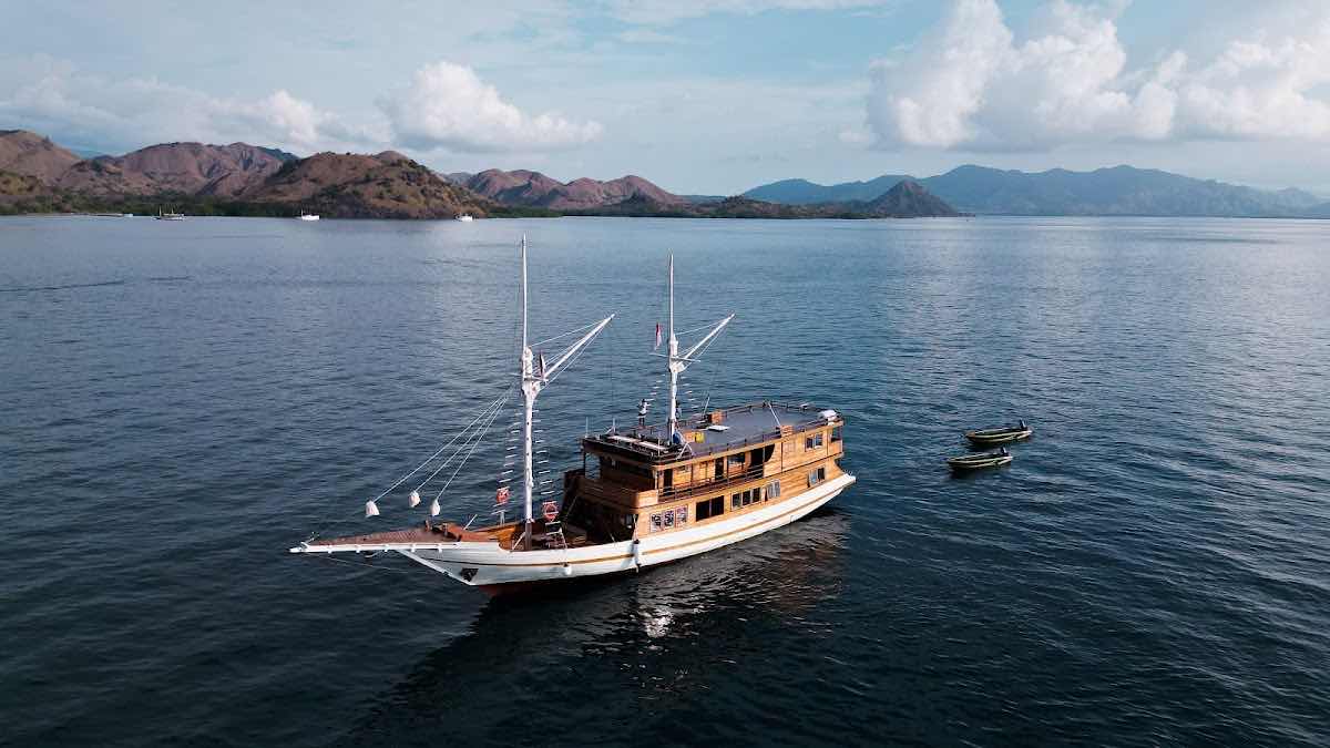 Sundari Voyages by Archipelago Reserve photo 5