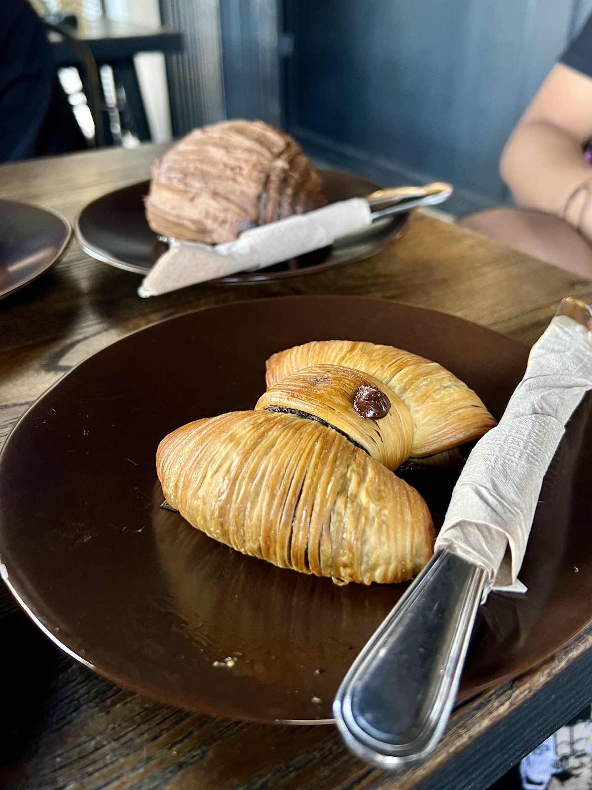 KOMODOUGH Artisan Bakery & Coffee photo 7