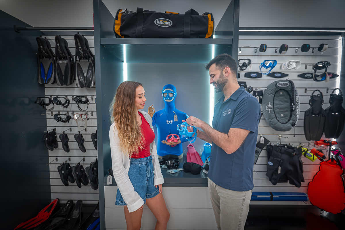 Deep Dive Dubai Shop photo 5