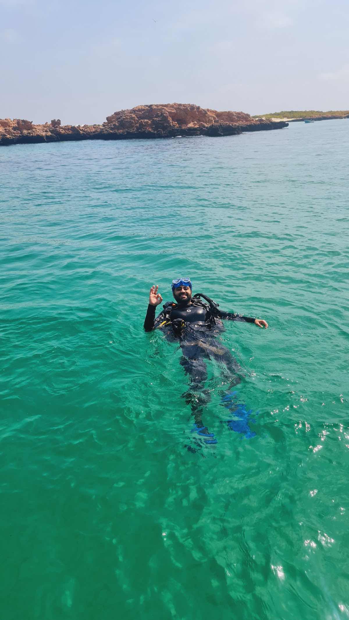 Pearl Dimaniyat Diving Center photo 9