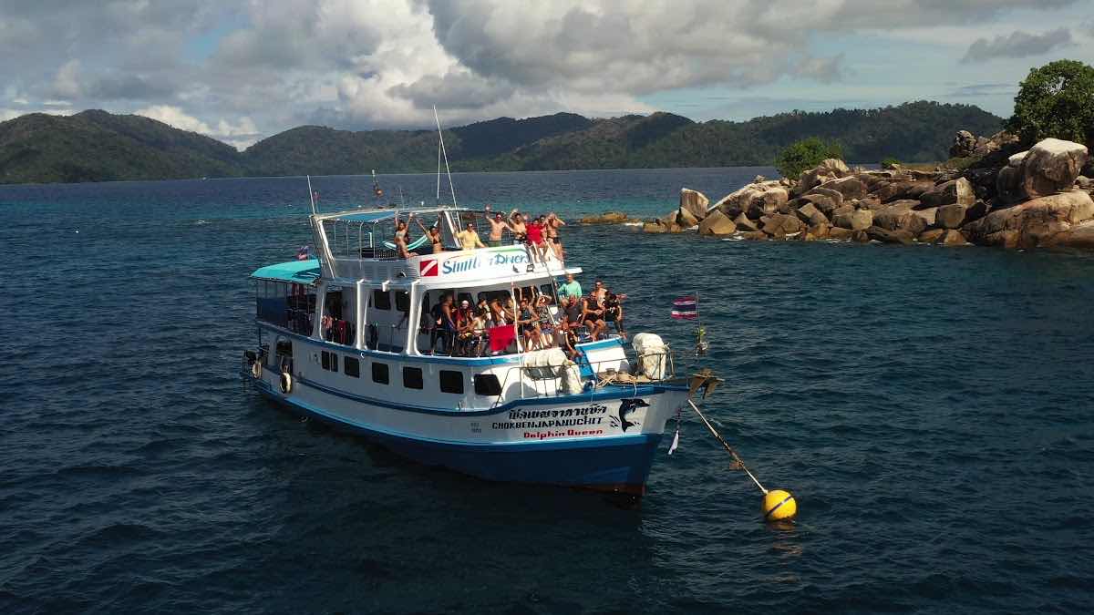 Similan Diving Safaris PADI 5* Dive Center photo 3