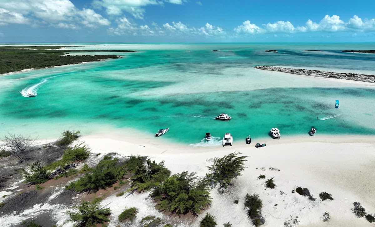 Fly TCI | Surf TCI - Watersports Leeward photo 3
