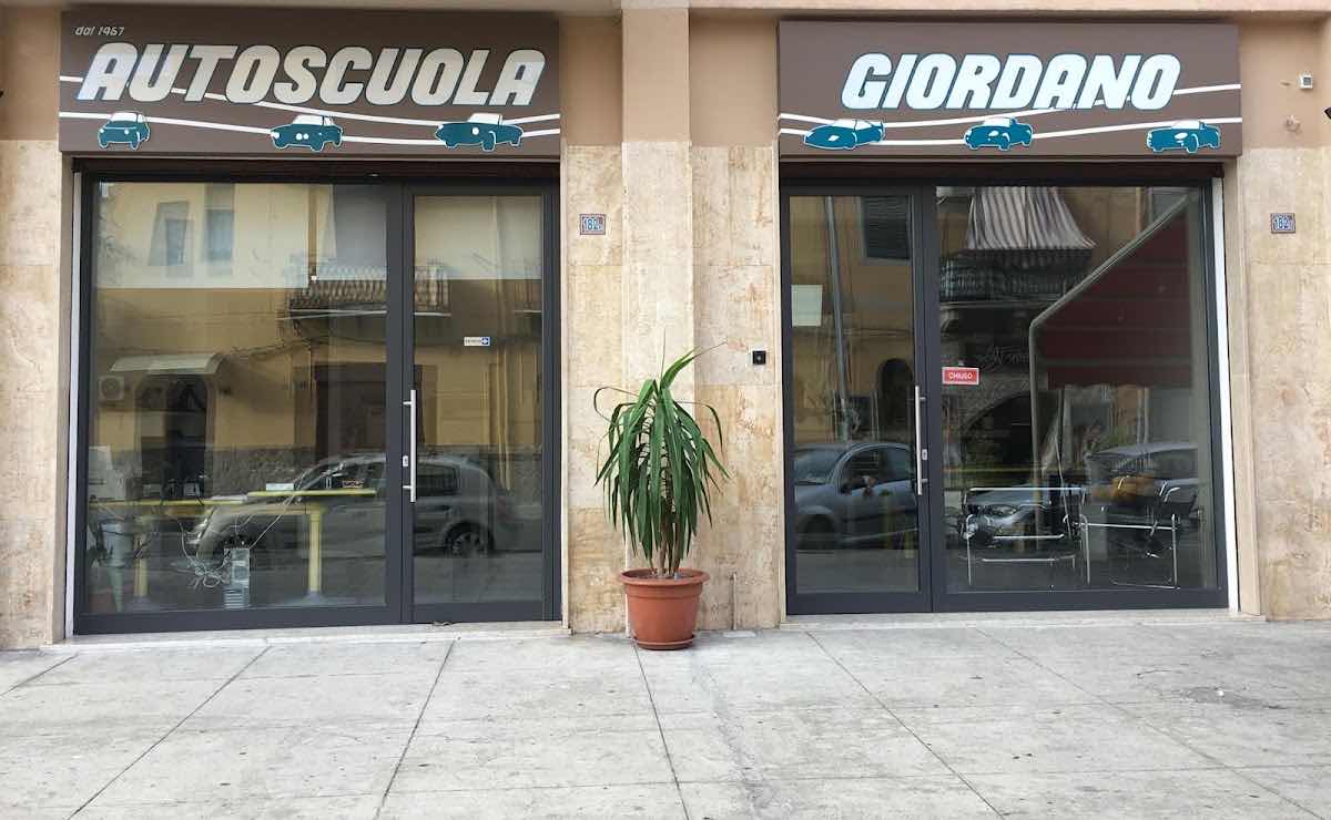 AutoScuole ALLEGRA di Rosario Allegra photo 4