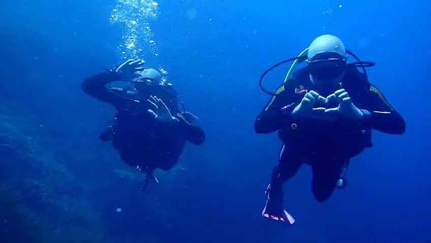 Dive Deep Blue by ABC Diving photo 3