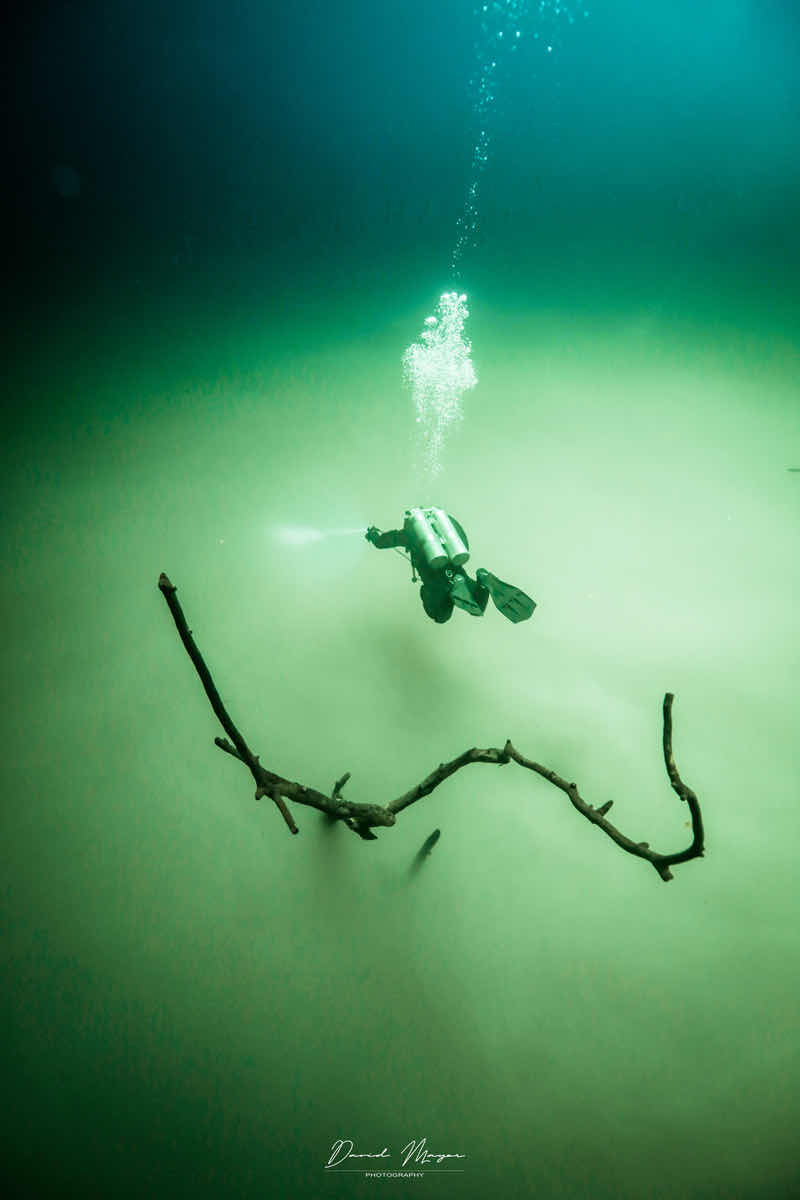 cenote cave diving photo 6