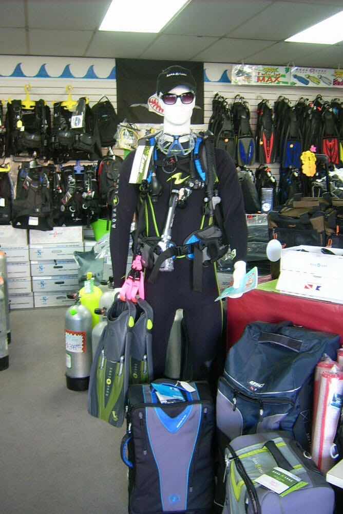 Lost Winds Dive Shop photo 10