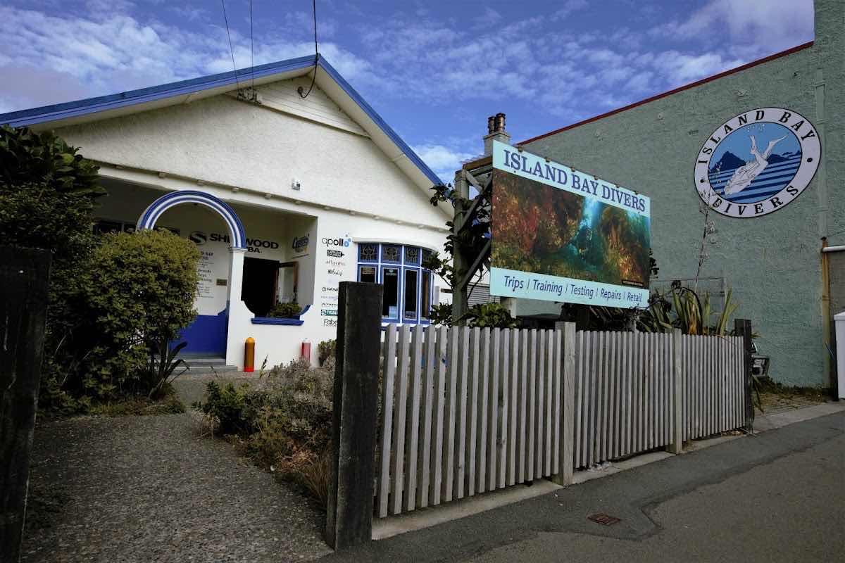 Dive HQ Wellington photo 5