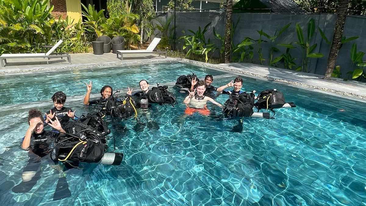 Poseidon Diving School Phu Quoc Padi photo 1