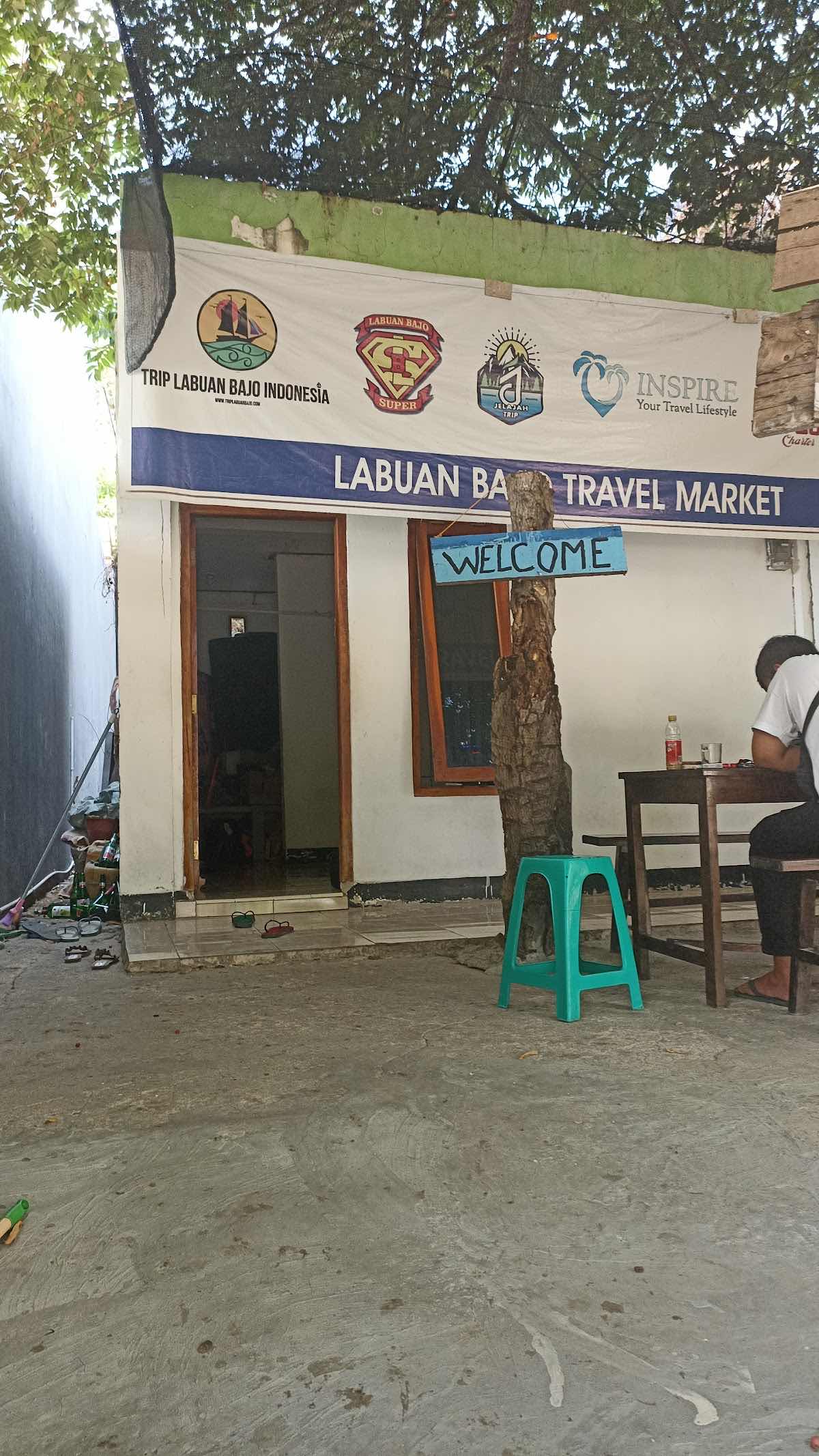 Sewa Kapal Labuan Bajo | Paket tour labuan bajo | Open trip Labuan Bajo | Paket wisata Labuan Bajo | LBJ Boat Charter photo 2