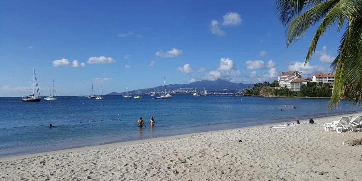 Zone2glisse, Balade en bateau, Bouées tractées, Wakeboard, sud caraïbe Martinique, Bateau-ecole photo 7