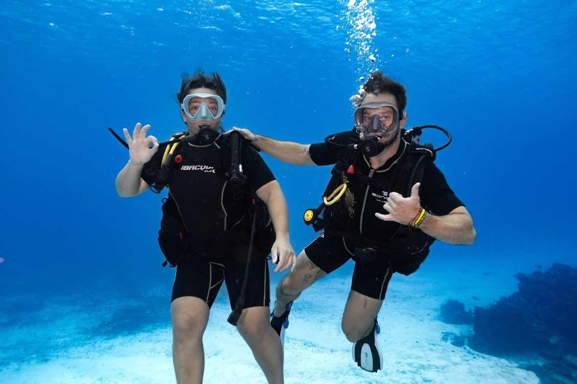 Living Underwater photo 5