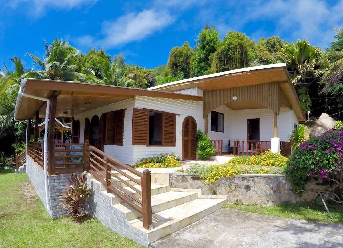 Le Grand Bleu Villas photo 9