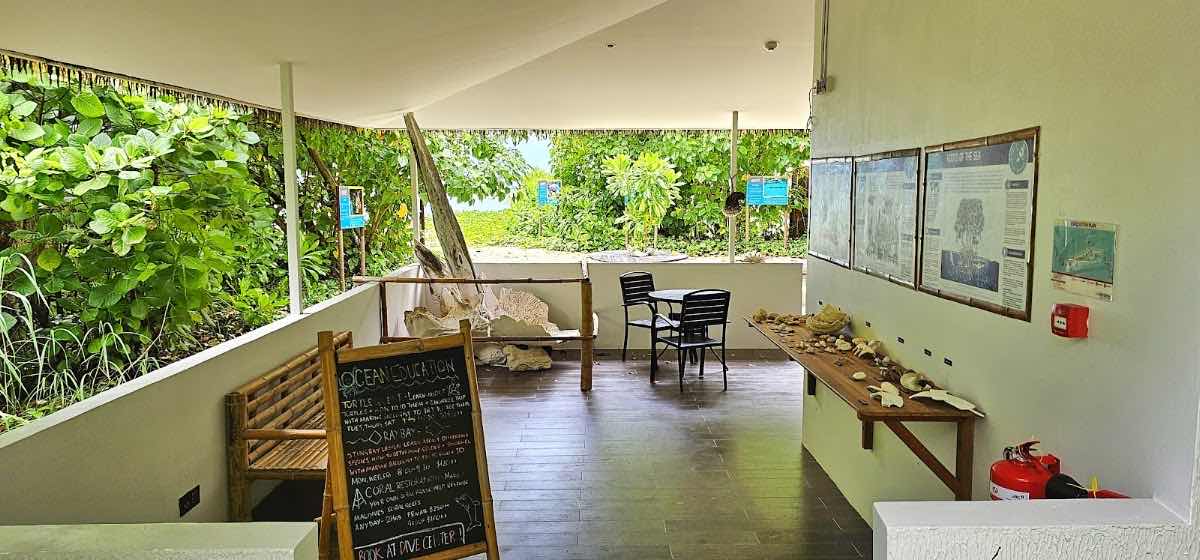Sub Oceanic Maldives - Dive Center at Le Meridien Maldives Resort and Spa photo 7
