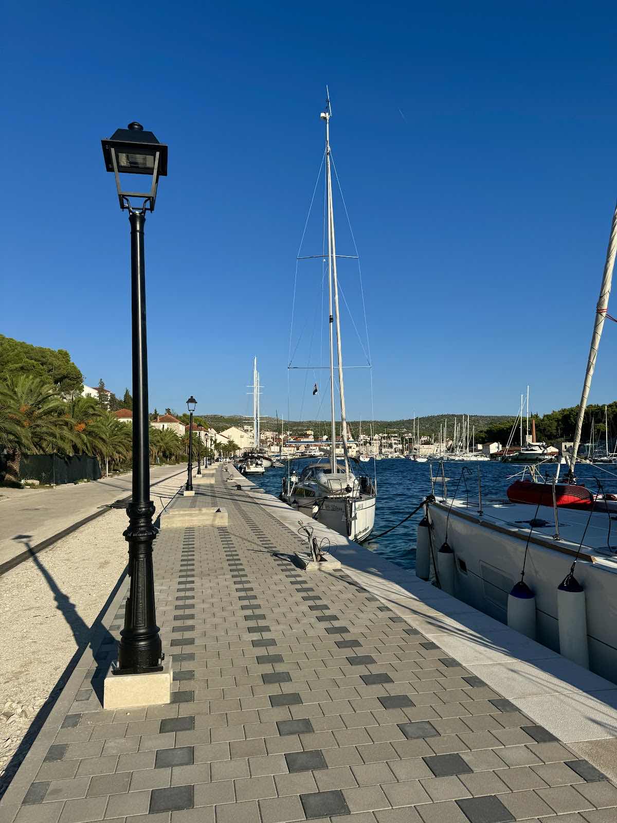 Yacht Sail Training Croatia – RYA Sail & Power (Milna) photo 6