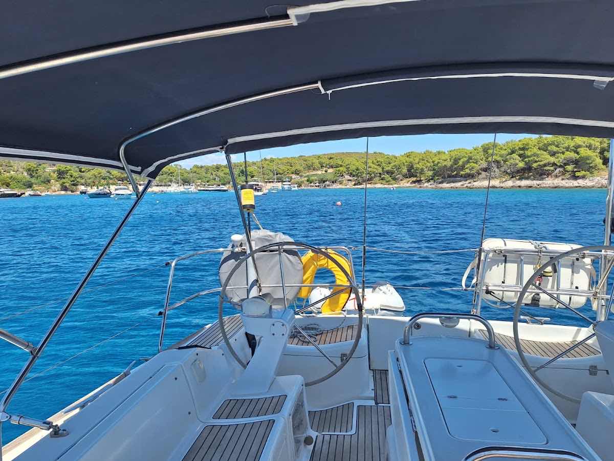 Yacht Sail Training Croatia – RYA Sail & Power (Milna) photo 8