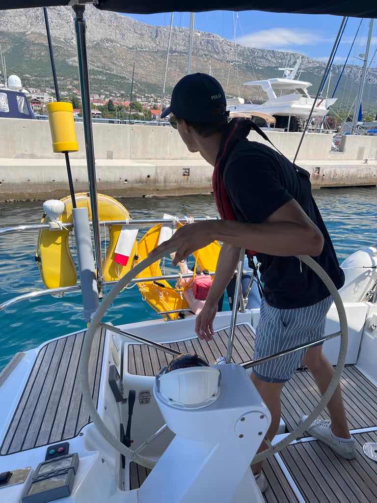 Yacht Sail Training Croatia – RYA Sail & Power (Milna) photo 9