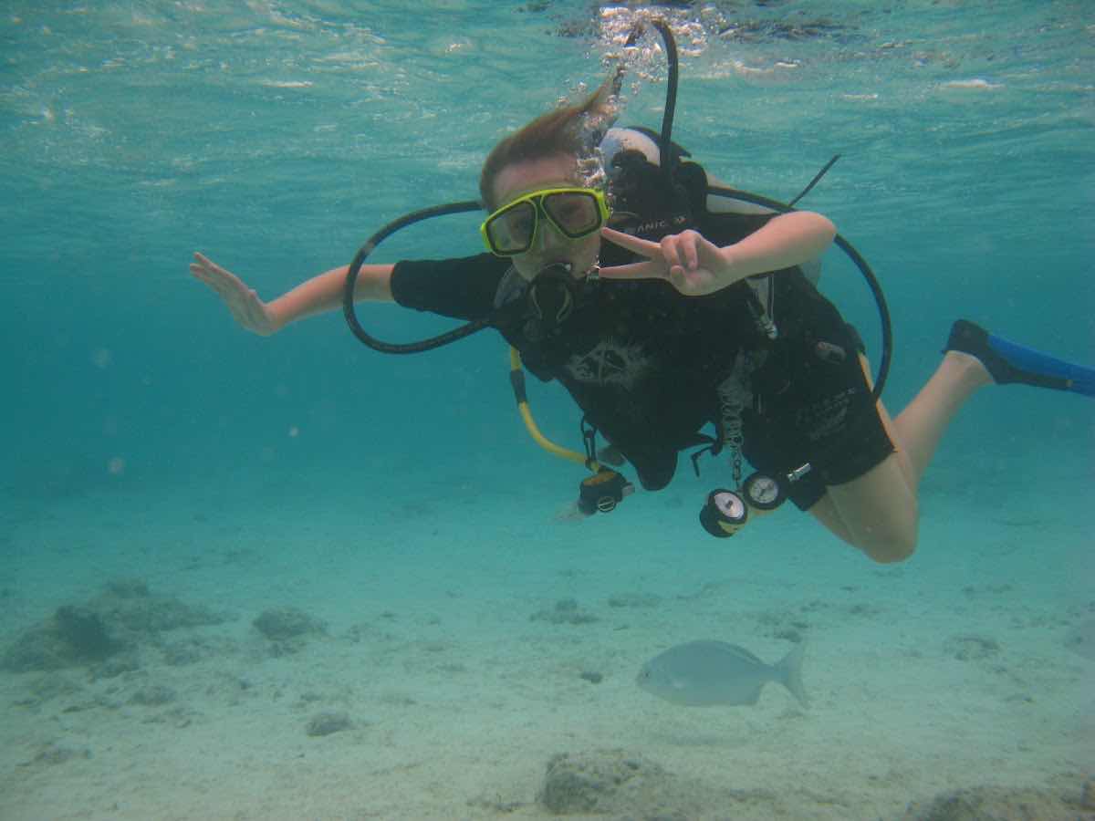 Pacific Divers PADI 5 star IDC photo 5