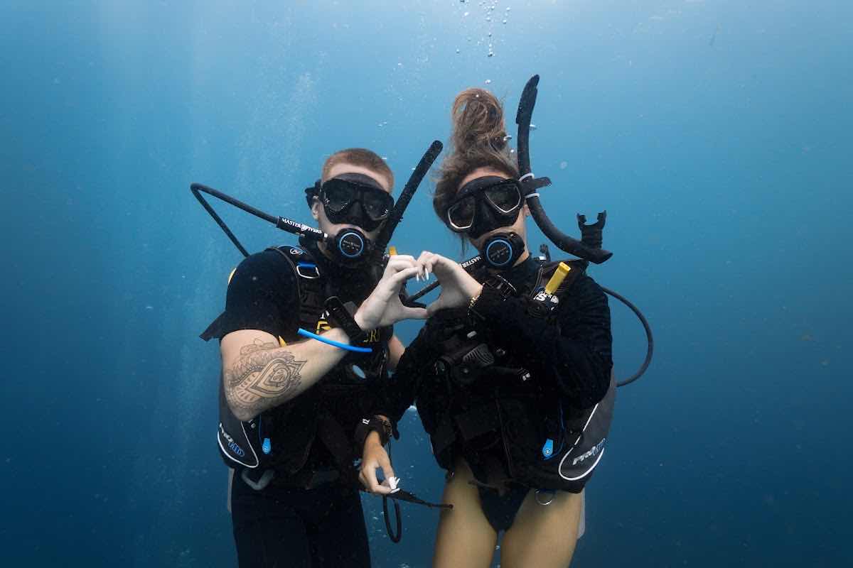 IDC Koh Tao | Divemaster & Instructor photo 4
