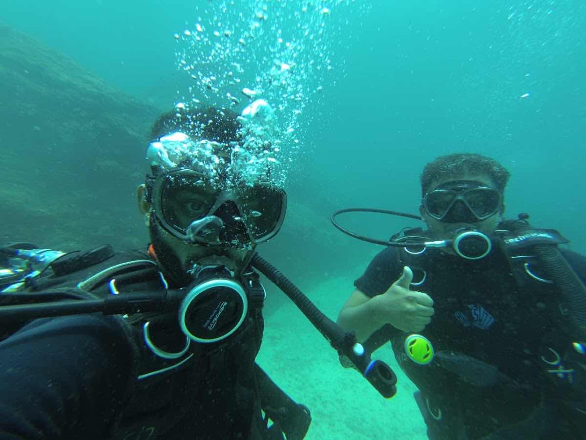 Epic Ocean Adventures PADI 5* IDC DIVE RESORT S-27241 Sri Lanka photo 1