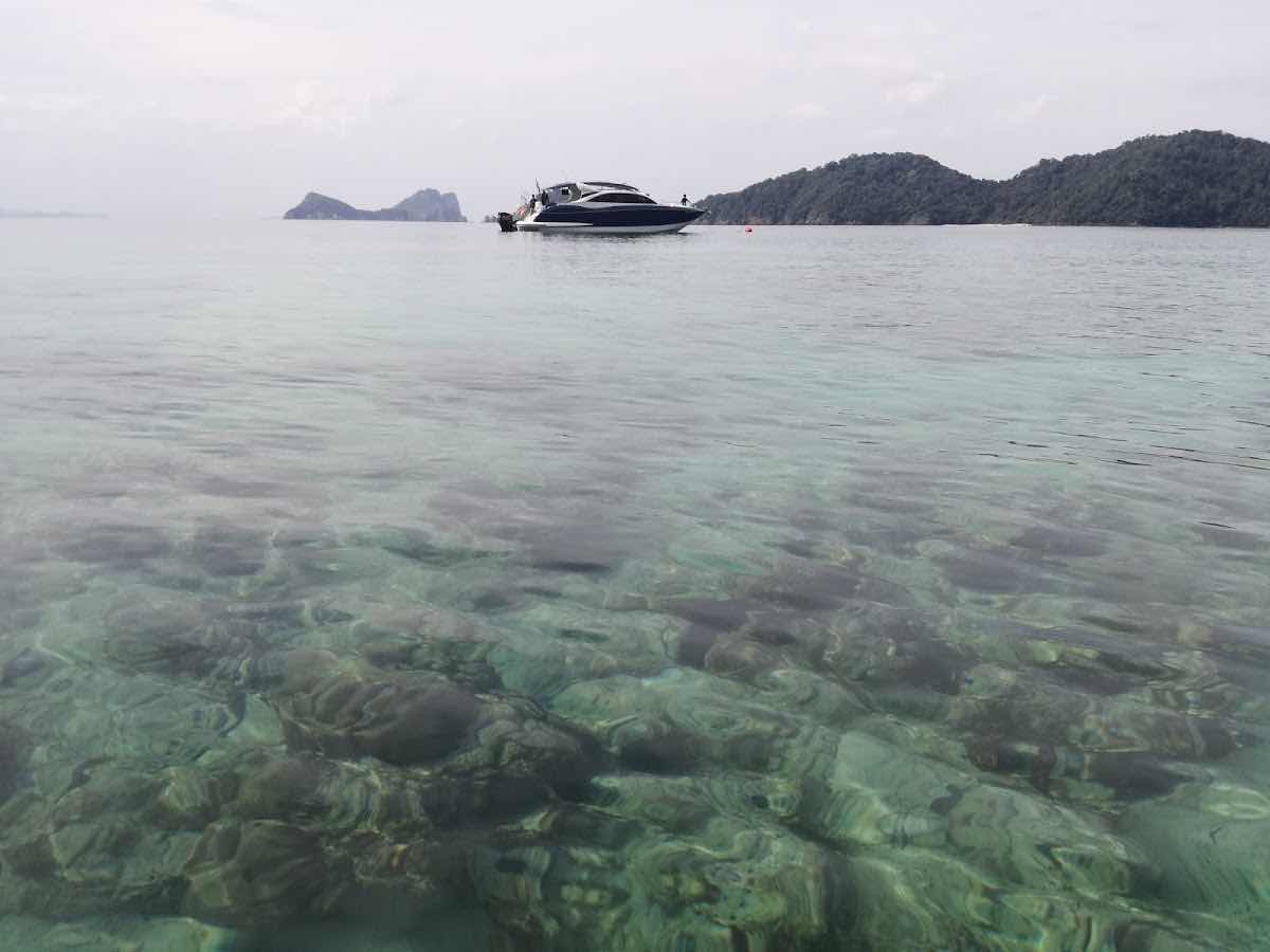 Mergui Dive Adventure Scuba Diving Centre photo 2