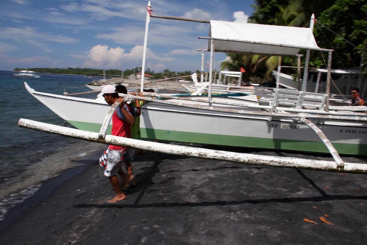 Apo Island Beach Resort Dive Center photo 9