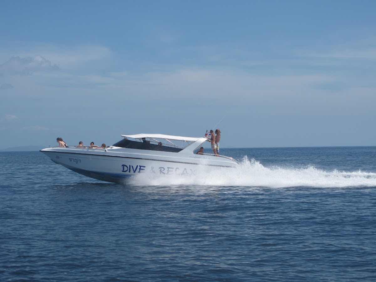 Apex Divers - Koh Lanta Scuba Diving, Freediving, Snorkelling, Coral Conservation photo 8