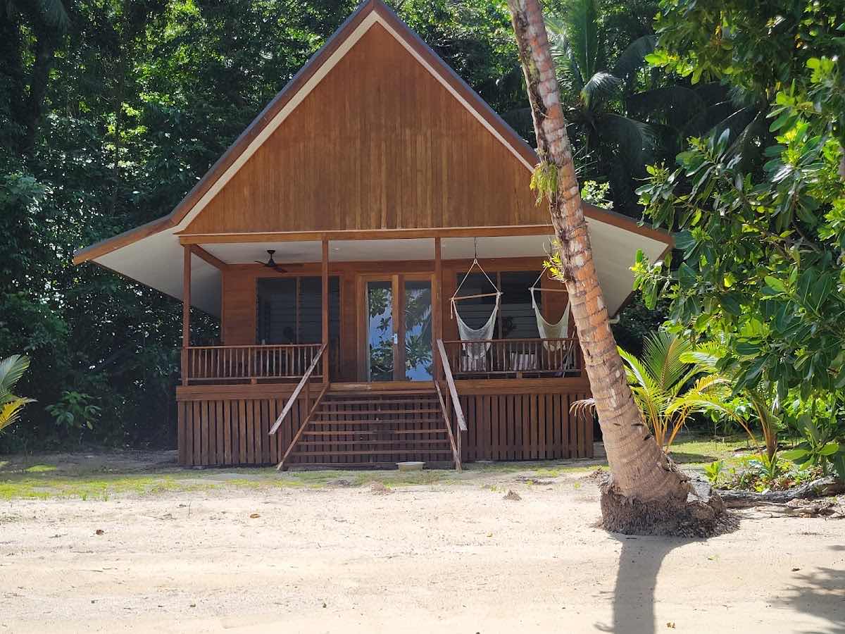 Uepi Island photo 8