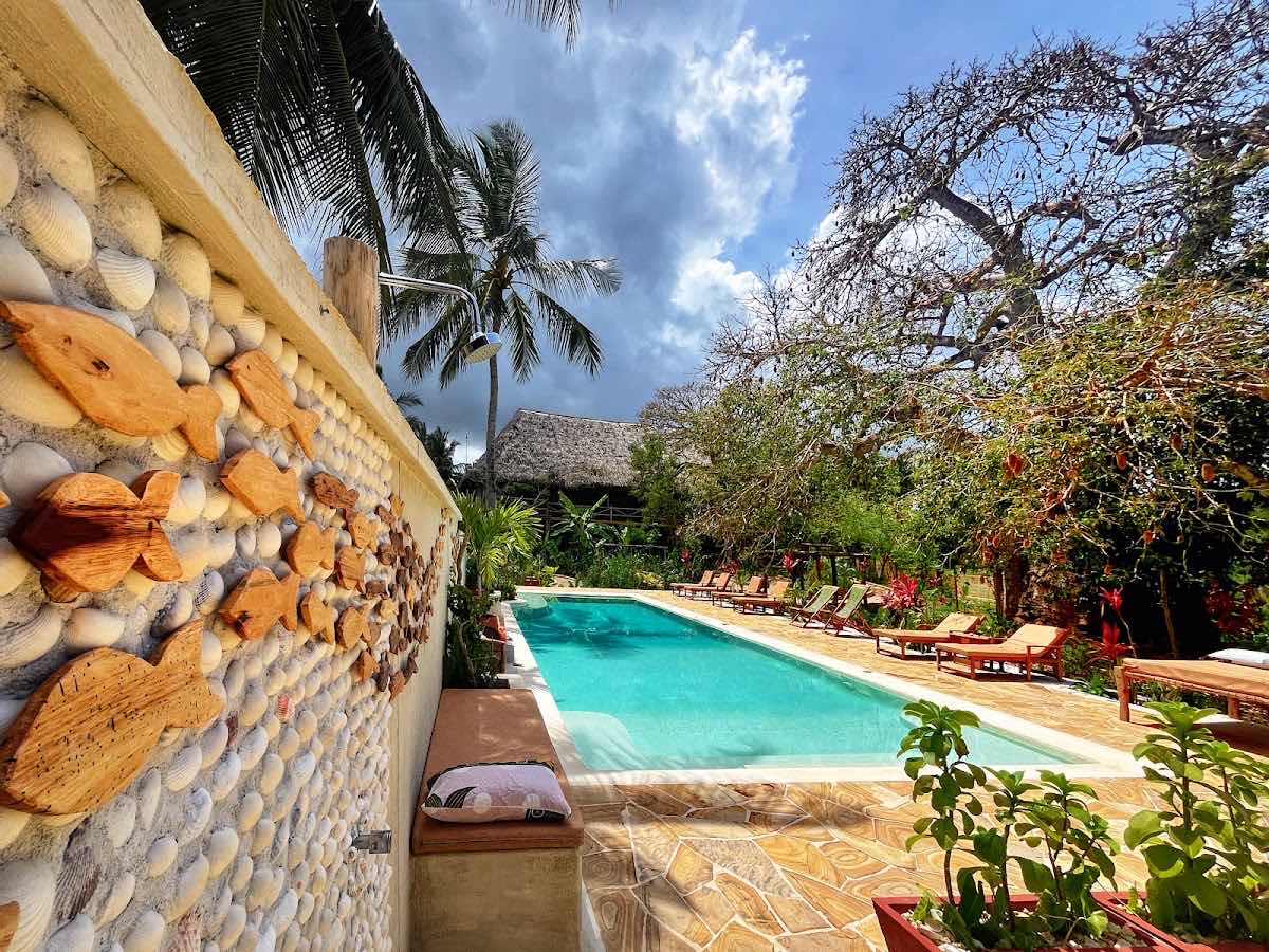 Afro Divers Lodge photo 10