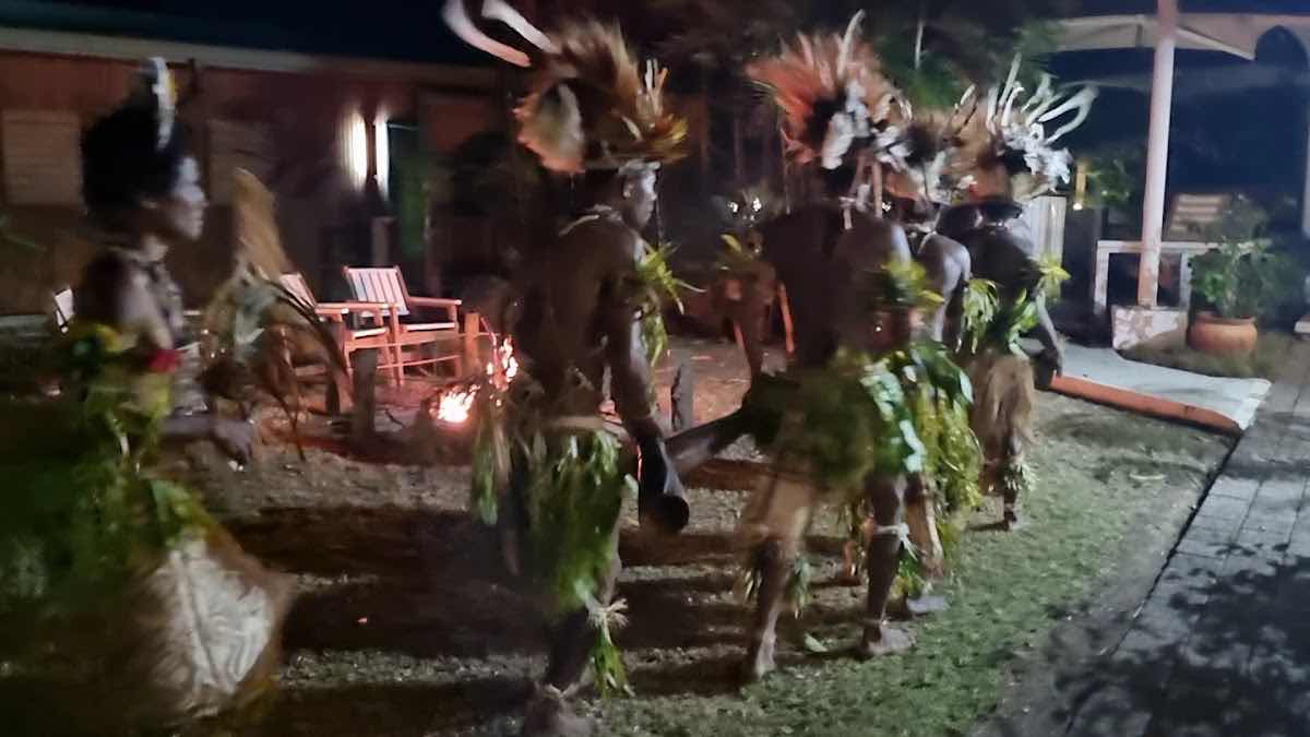Tufi Resort photo 3