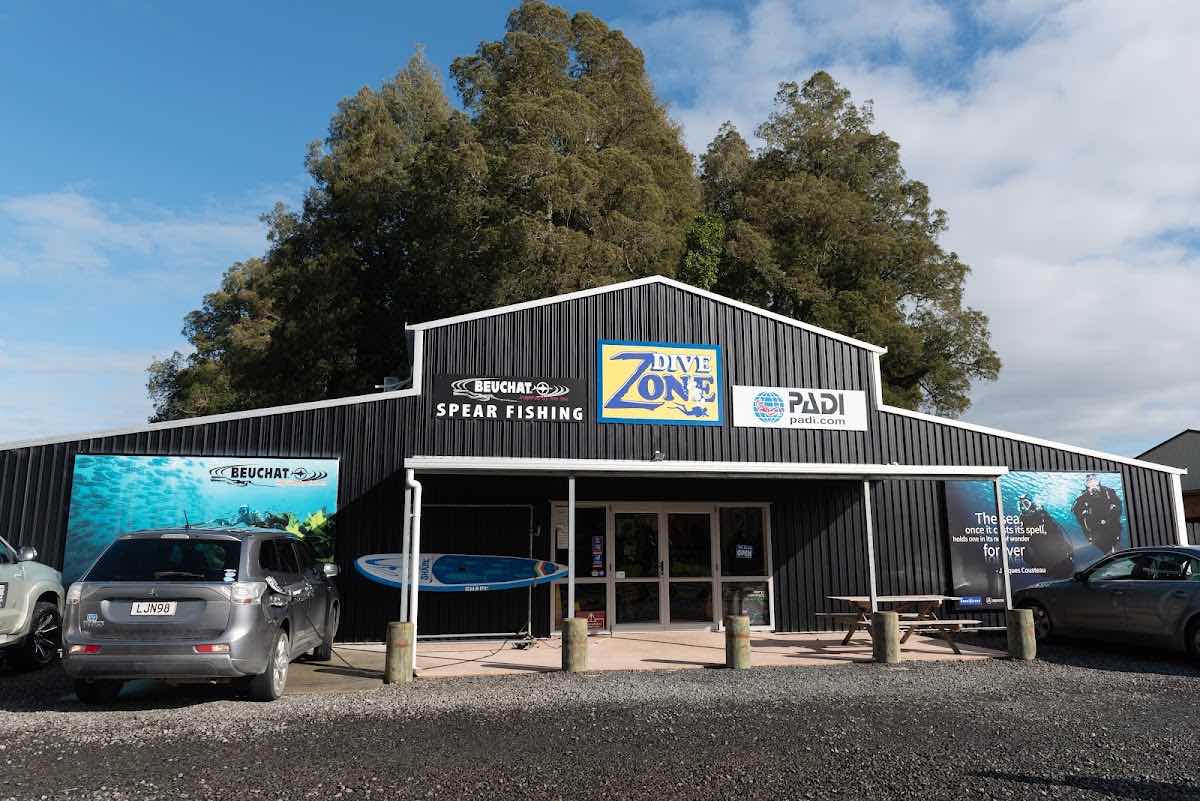 Dive Zone Bay of Islands photo 2