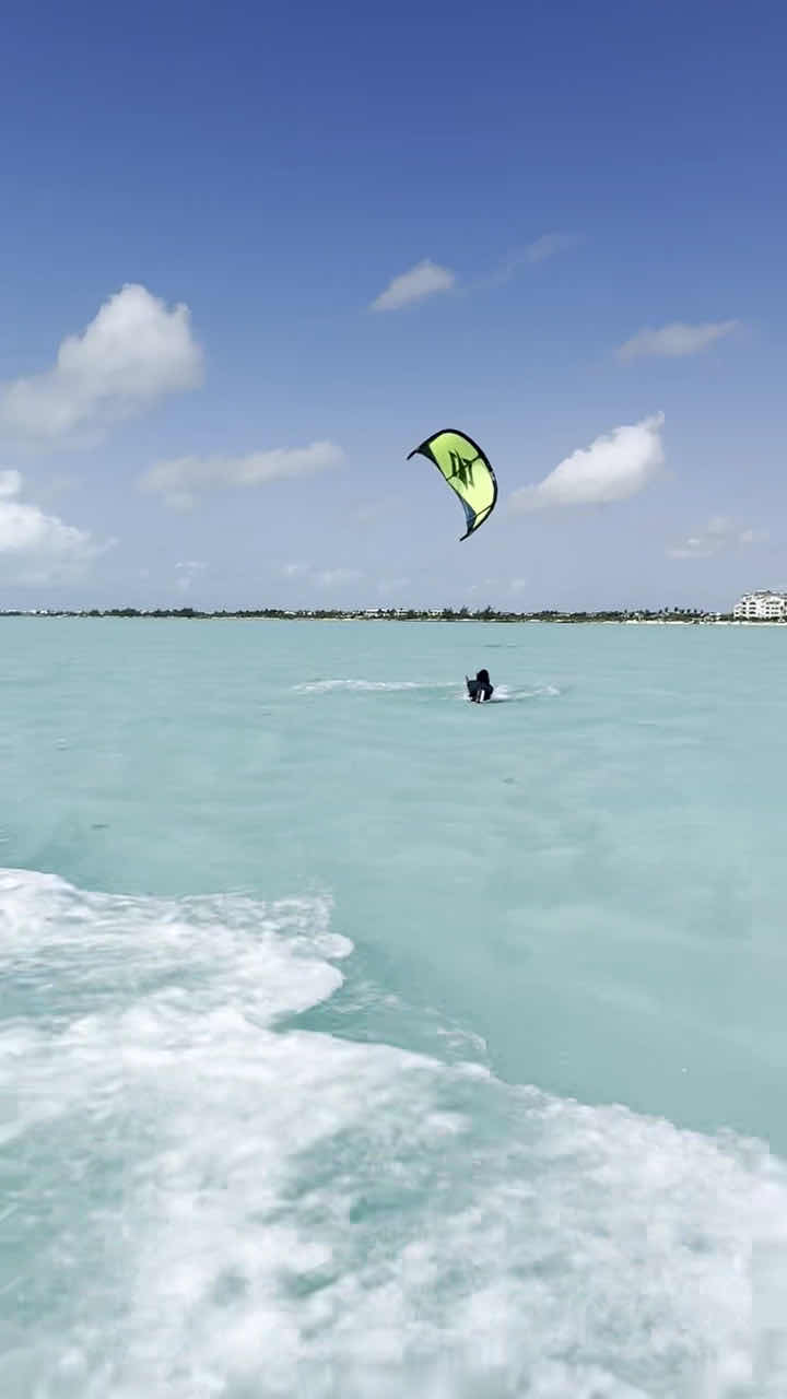 Big Blue Collective Kiteboarding School & Instruction photo 2
